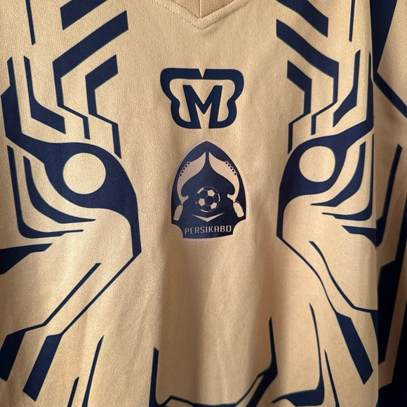 Majestic Gold Tiger Graphic Men's Jersey - Picture 2 of 6